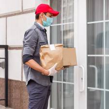 International Medicine Courier Service in Munirka